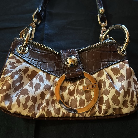 Guess mini purse. Super cute. - Picture 11 of 11